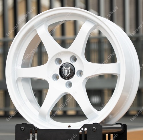 White pf5 alloy wheels - 17",